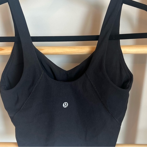 Align Ribbed Tank Top - Picture 10 of 14